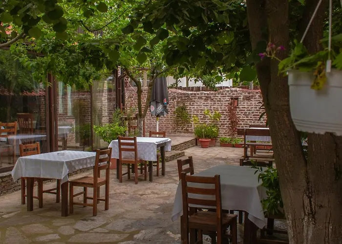 алексова къща Hotel 2*